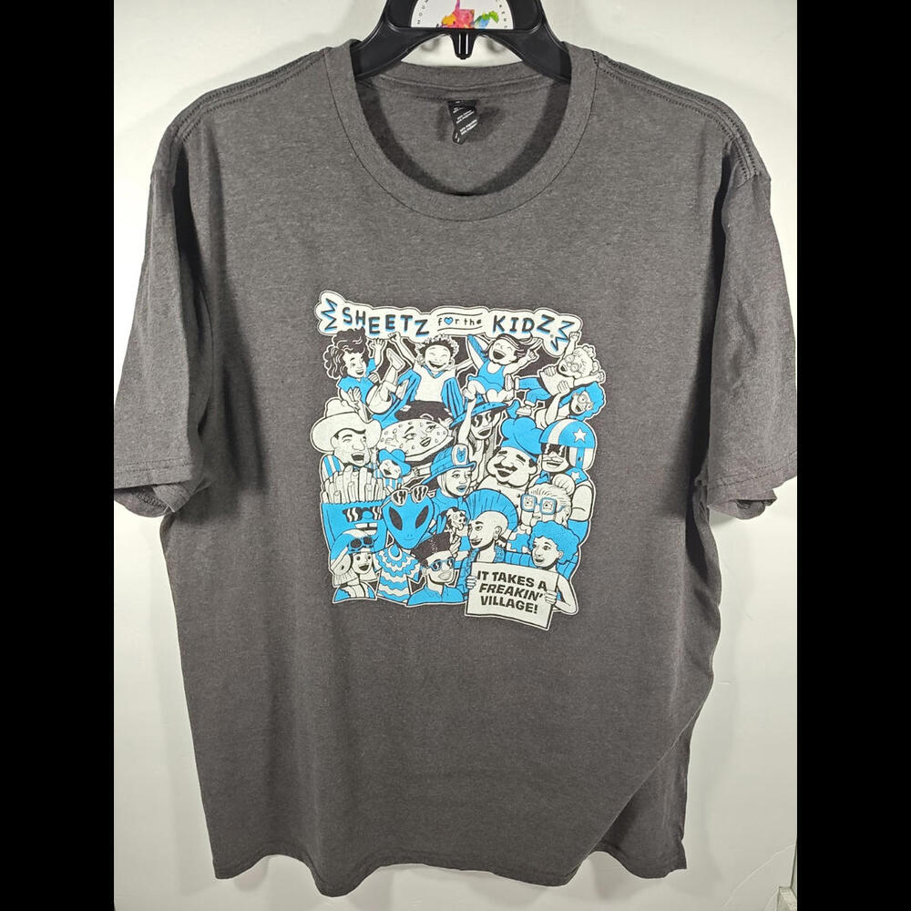 Sheetz Employee Men's Size LG Gray Short Sleeve T-Shirt Takes A Freakin' Village